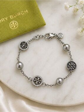 Tory Burch Logo Silver Pearl Bracelet Silver Tone Crystal Toggle NWT Gift
